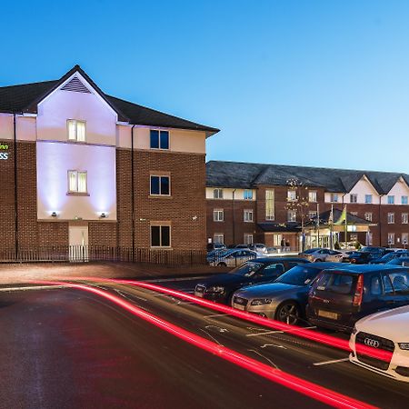 Holiday Inn Express London Gatwick Crawley, An Ihg Hotel Luaran gambar