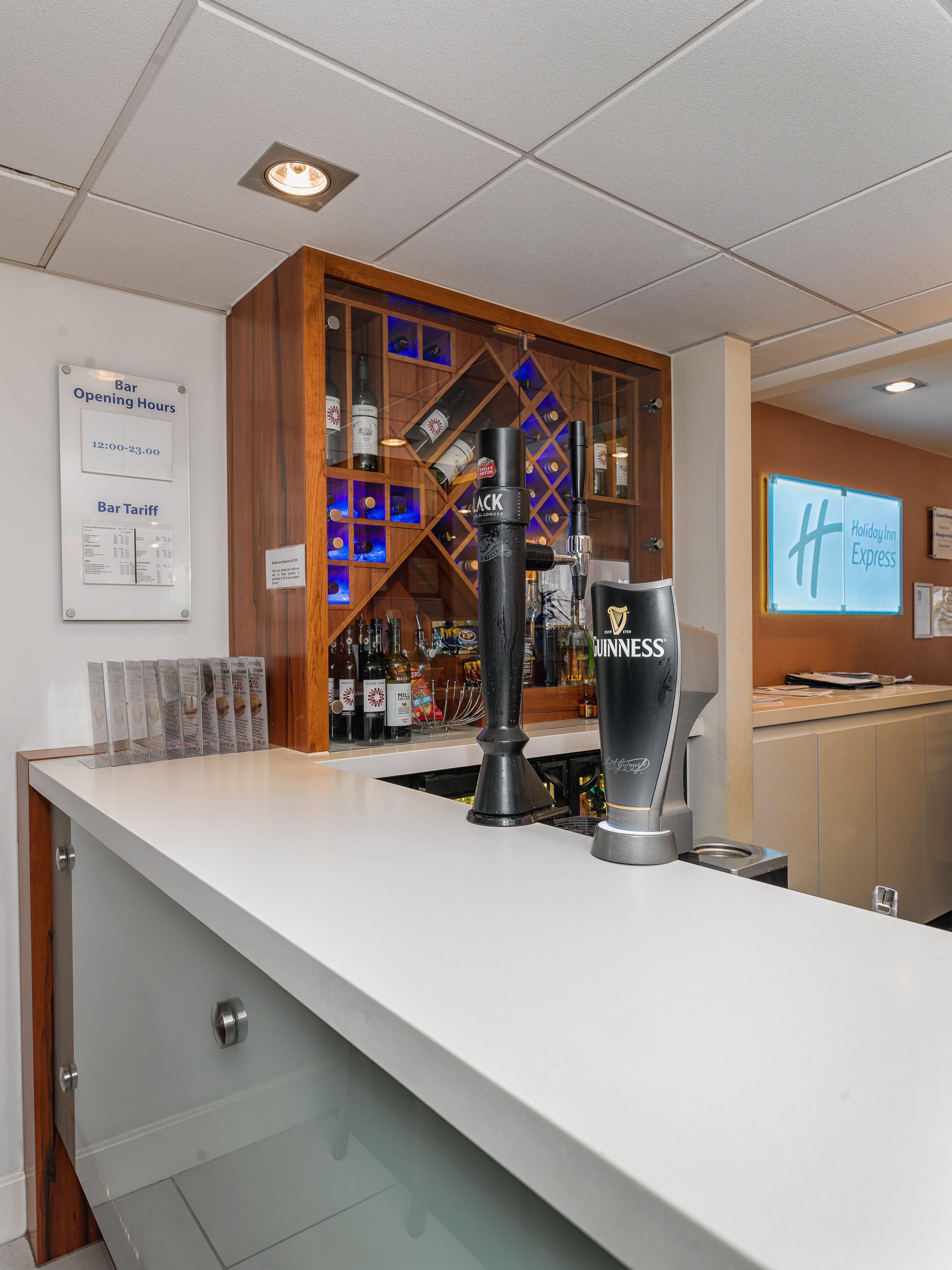 Holiday Inn Express London Gatwick Crawley, An Ihg Hotel Luaran gambar