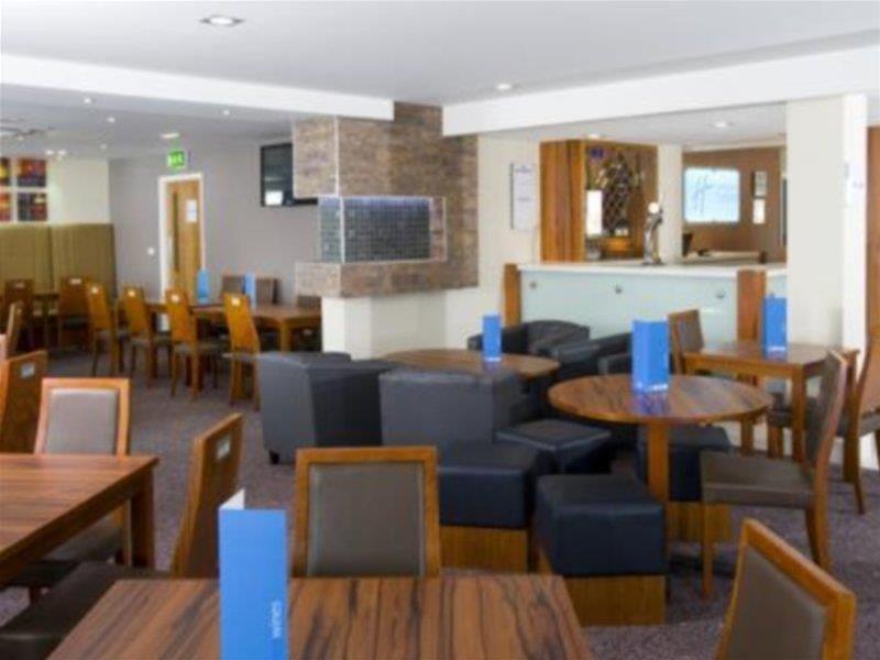 Holiday Inn Express London Gatwick Crawley, An Ihg Hotel Luaran gambar